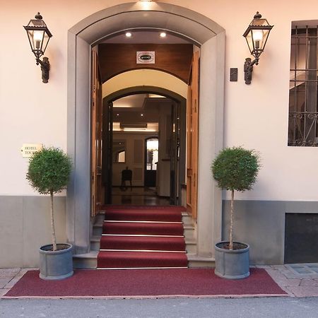 Hotel Touring Болоня Екстериор снимка