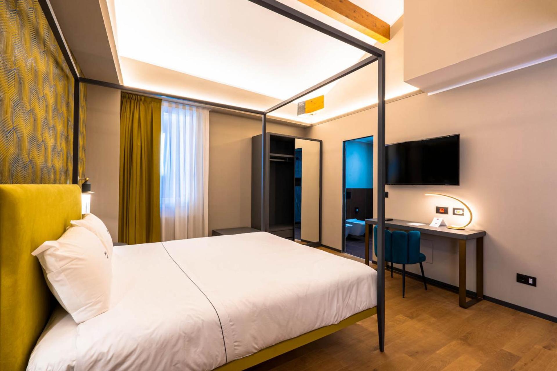 Hotel Touring Болоня Екстериор снимка
